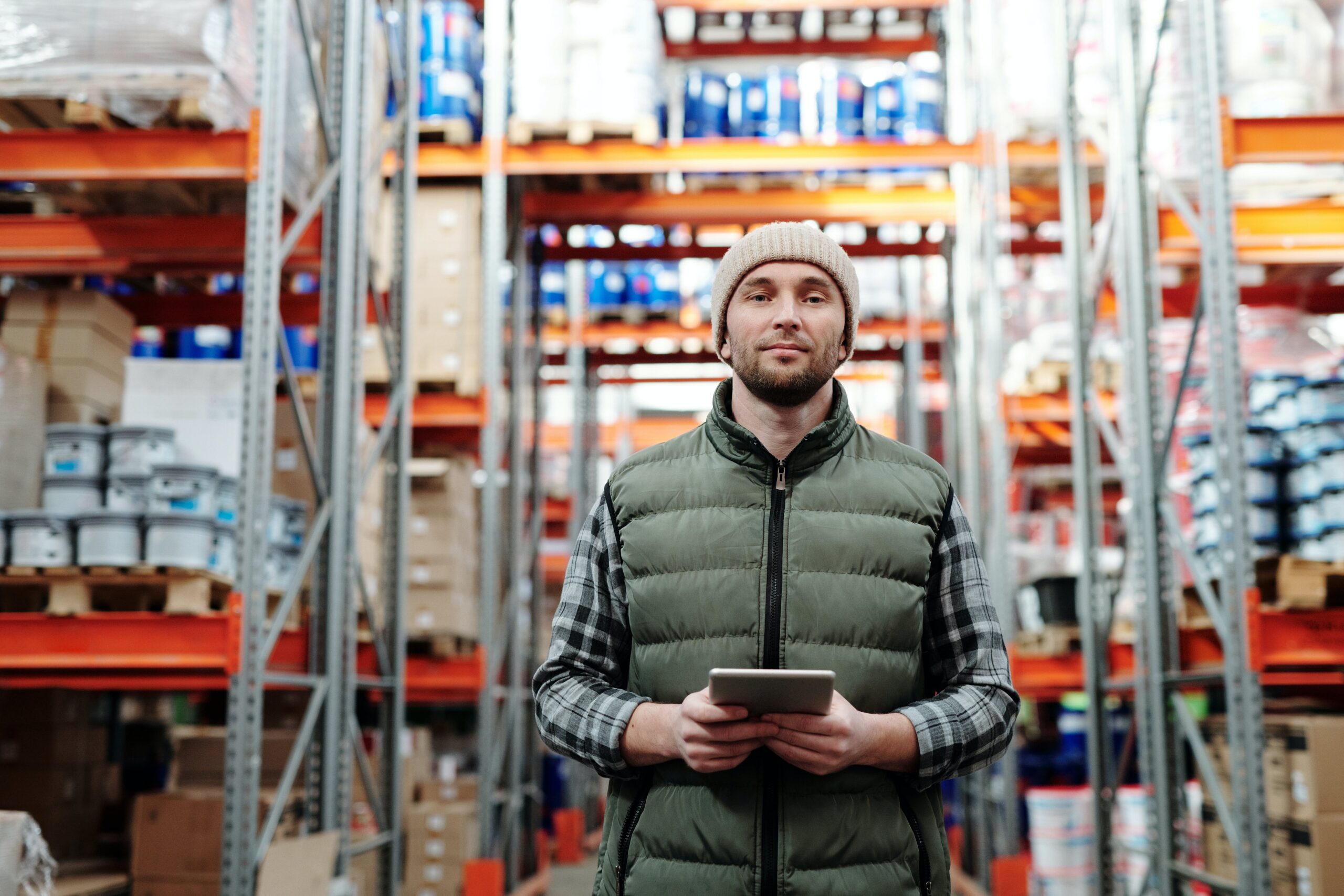 Fulfillment Center vs. Warehouse: How to Make the Right Choice for eCommerce